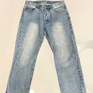 Mom jeans Light Wash denim High rise